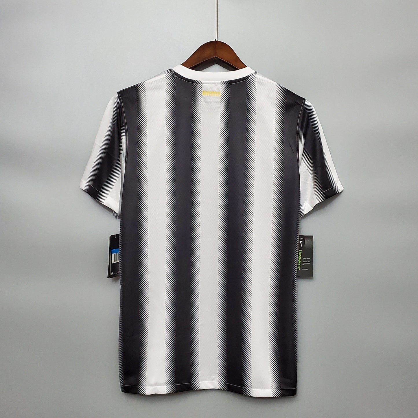 Camisola Juventus Titular 11/12 - Versão Retro