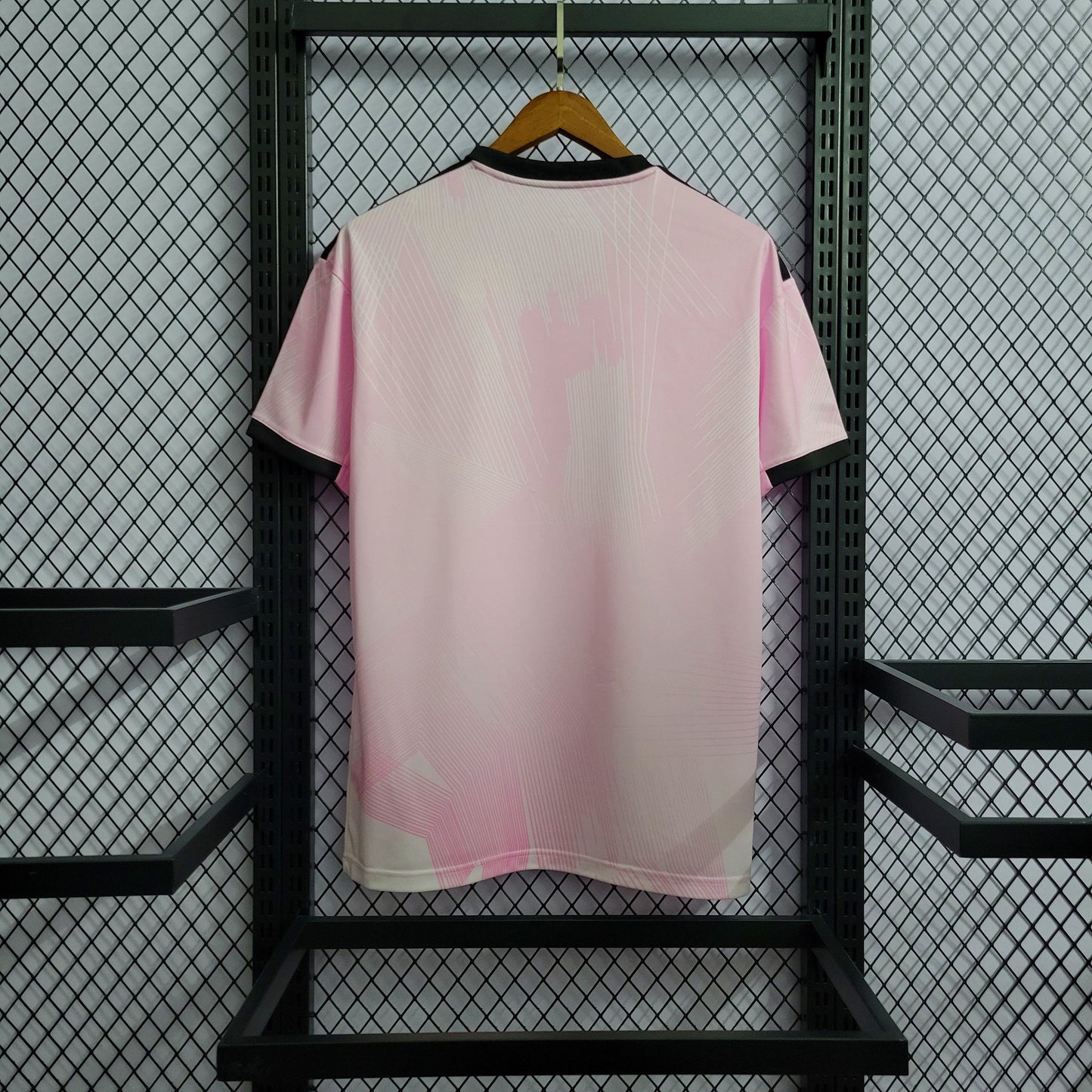 Real Madrid Special Edition Y3 Pink 22/23 Shirt - Fan Version