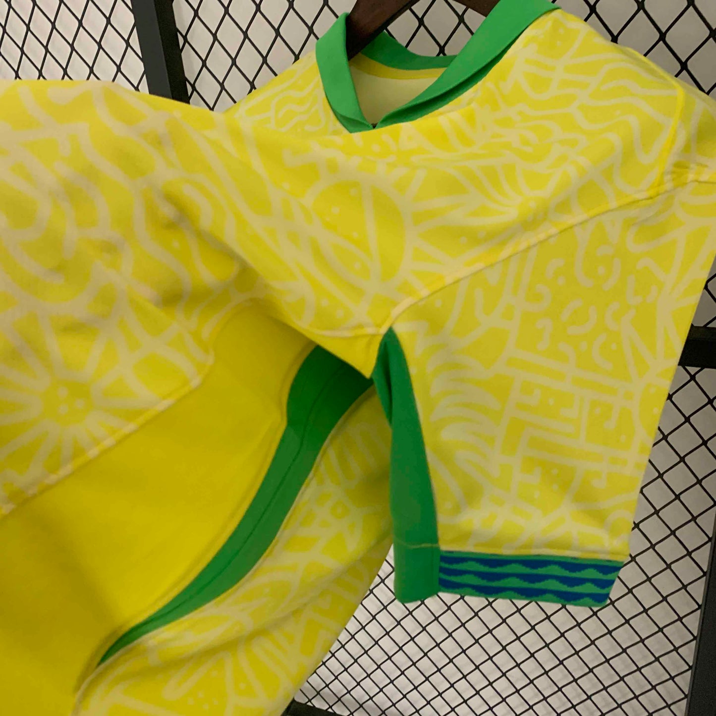 Camisola Brasil Principal 24/25 - Versão Adepto