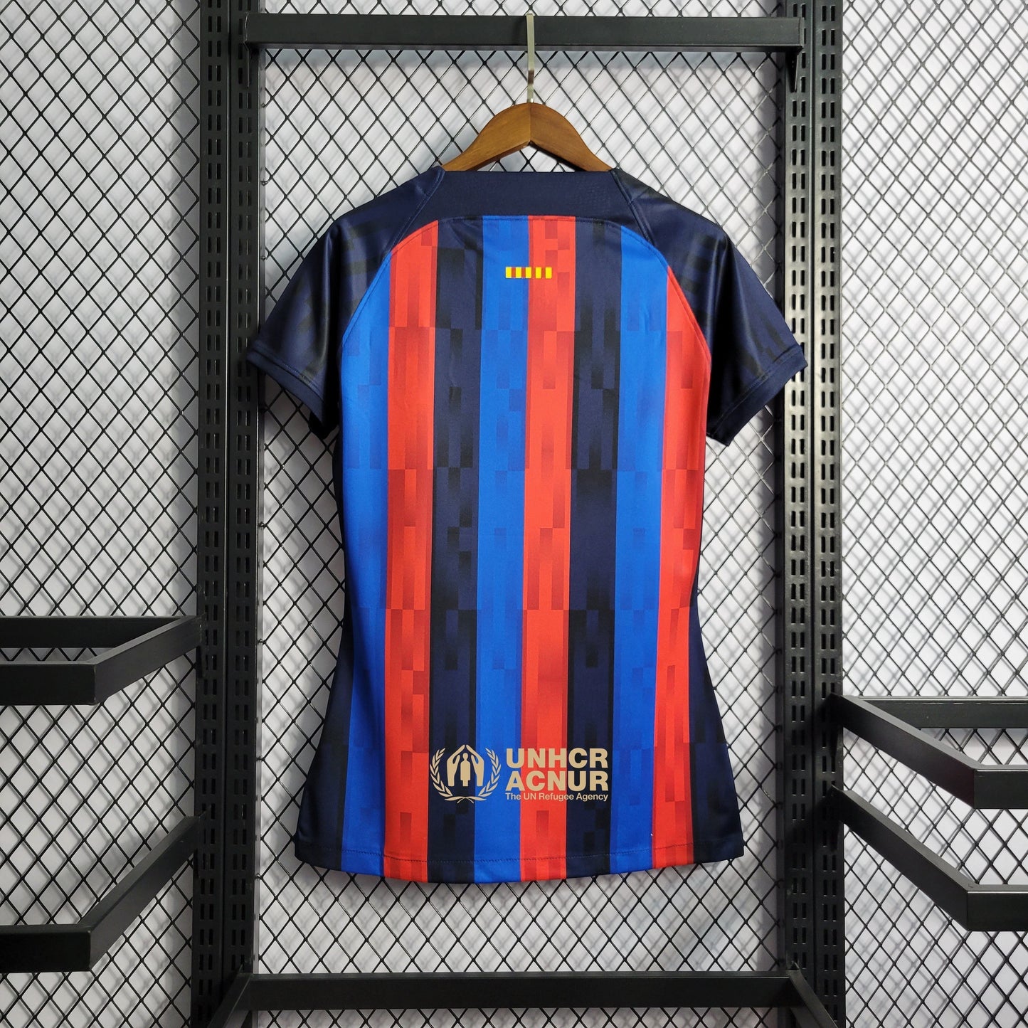 Camisola Barcelona Titular 22/23 - Versão Feminina