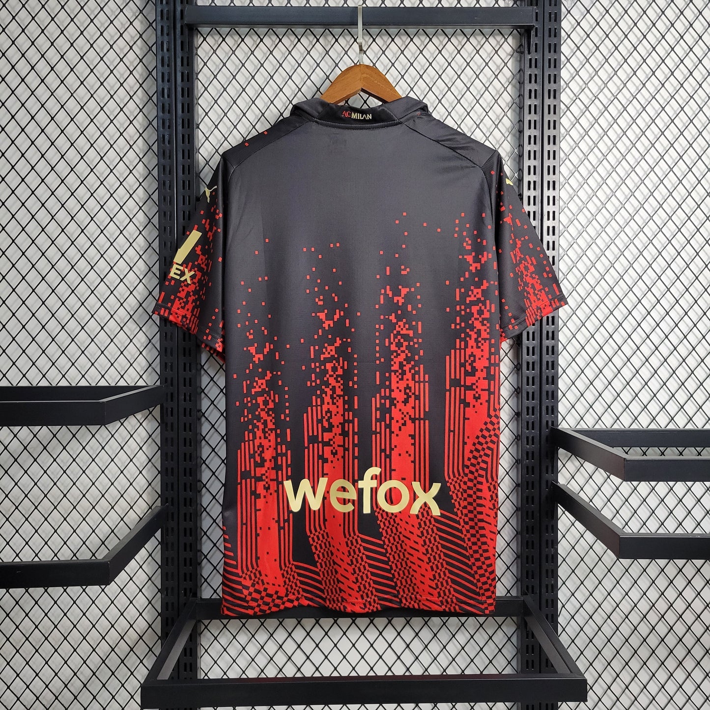 Camisola Milan Edição Especial 23/24 - Versão Adepto