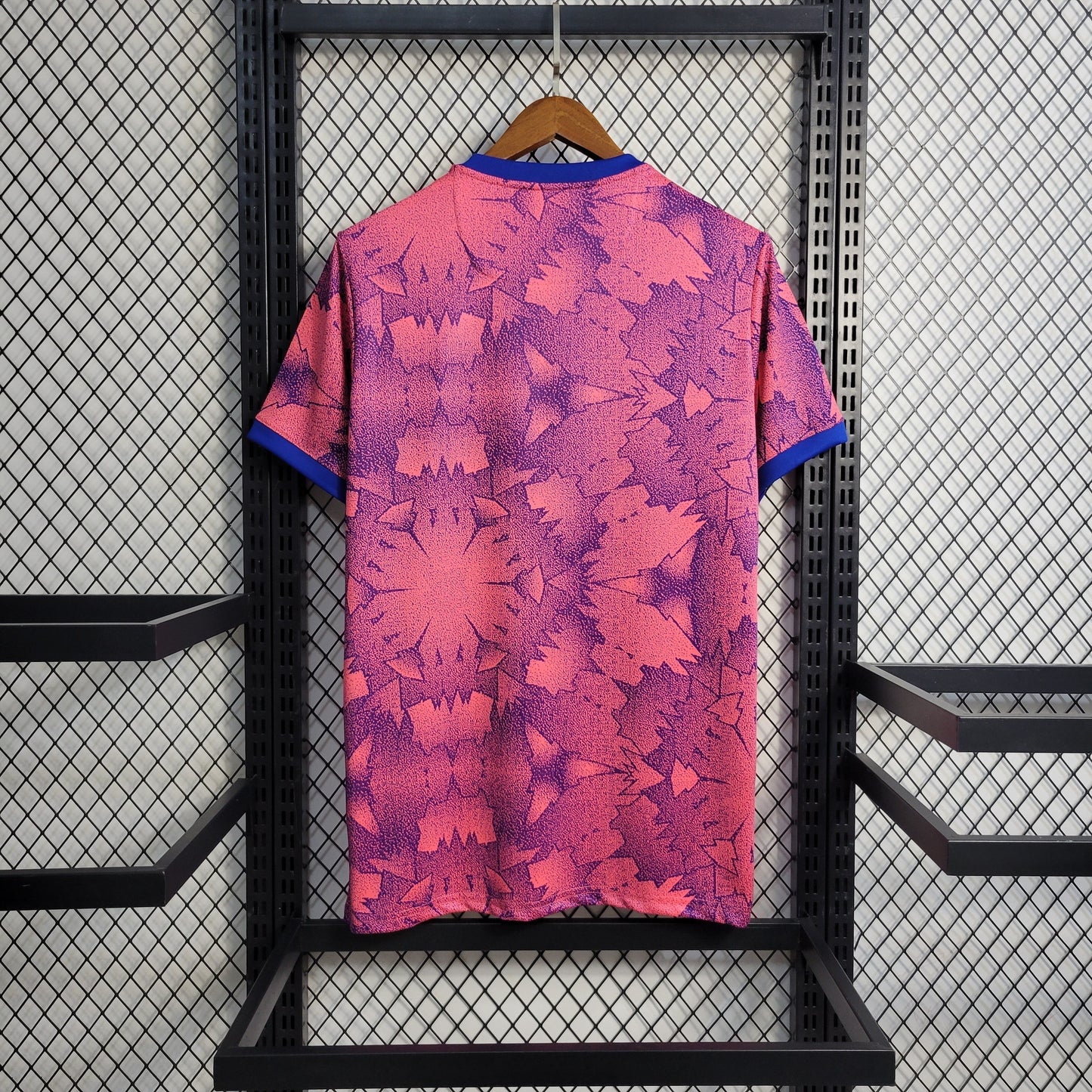 Juventus Special Edition Pink 22/23 Shirt - Fan Version