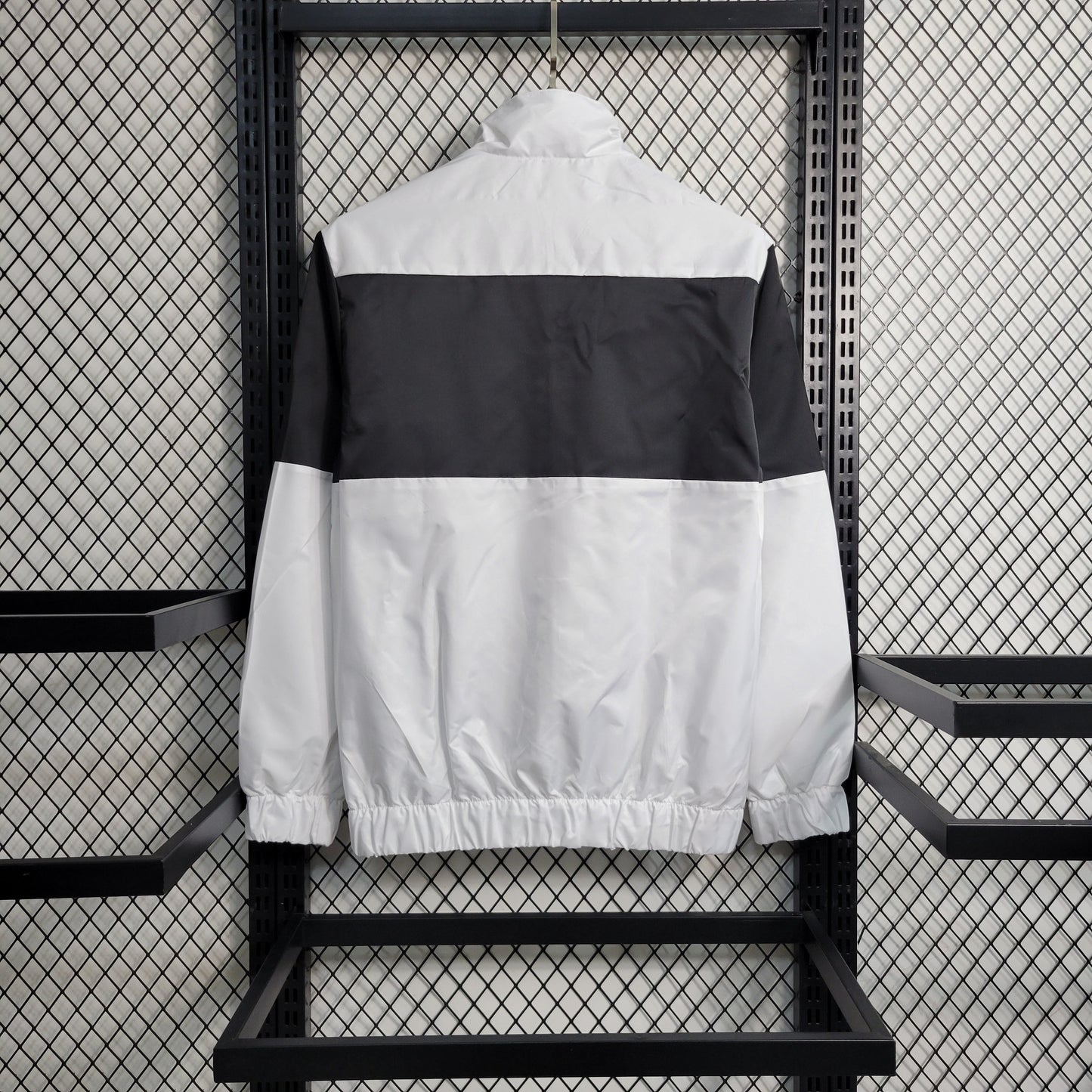 Corta Vento Milan 23/24 - Branco e Preto