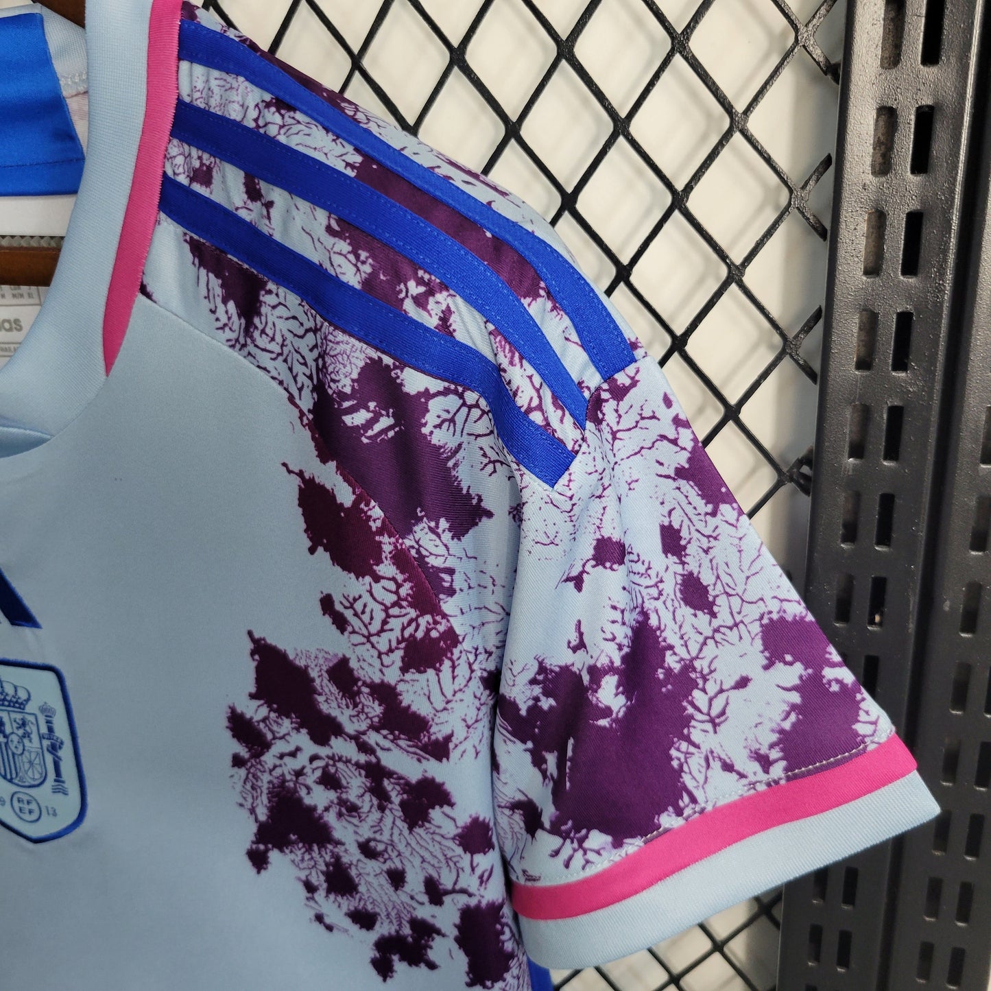 Spain Home 23/24 Shirt - Adidas Women