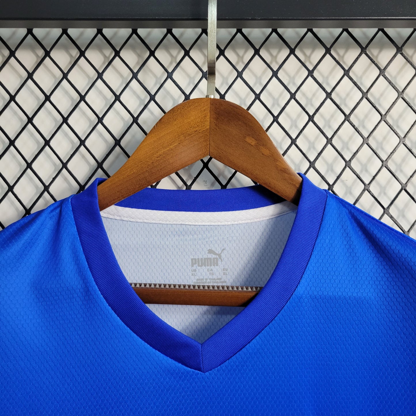 Camisola Olympique Marseille 23/24 - Puma Adepto Masculina
