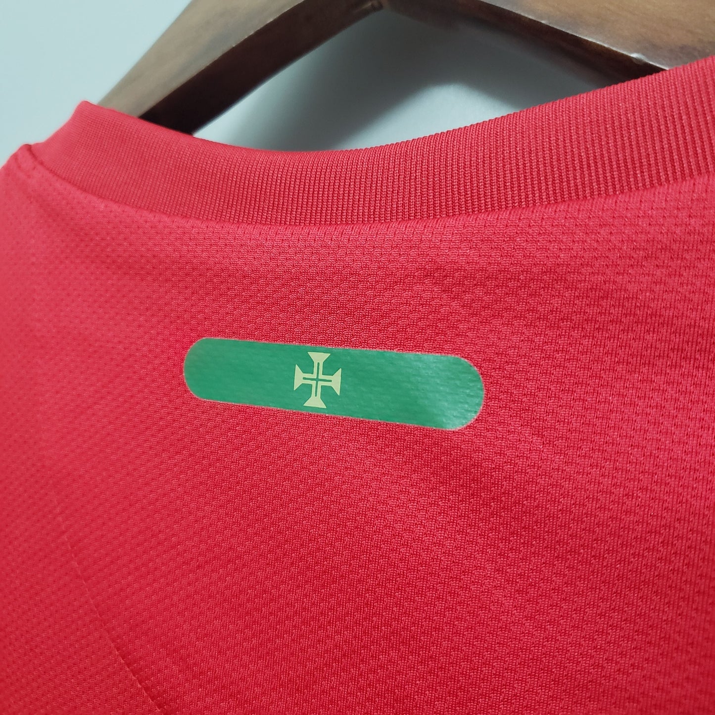 Camisola Portugal Titular 2010 - Versão Retro