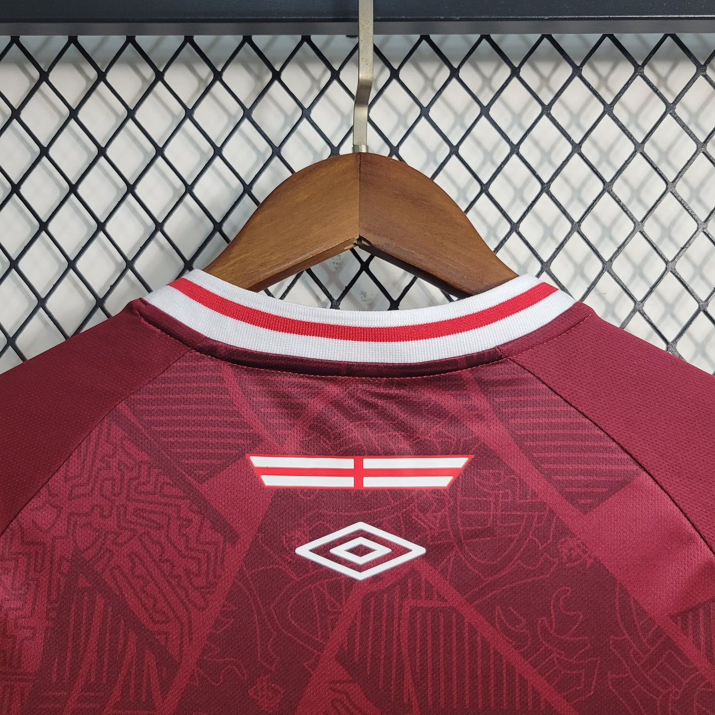 Camisola Fluminense Away 23/24 - Umbro Feminina