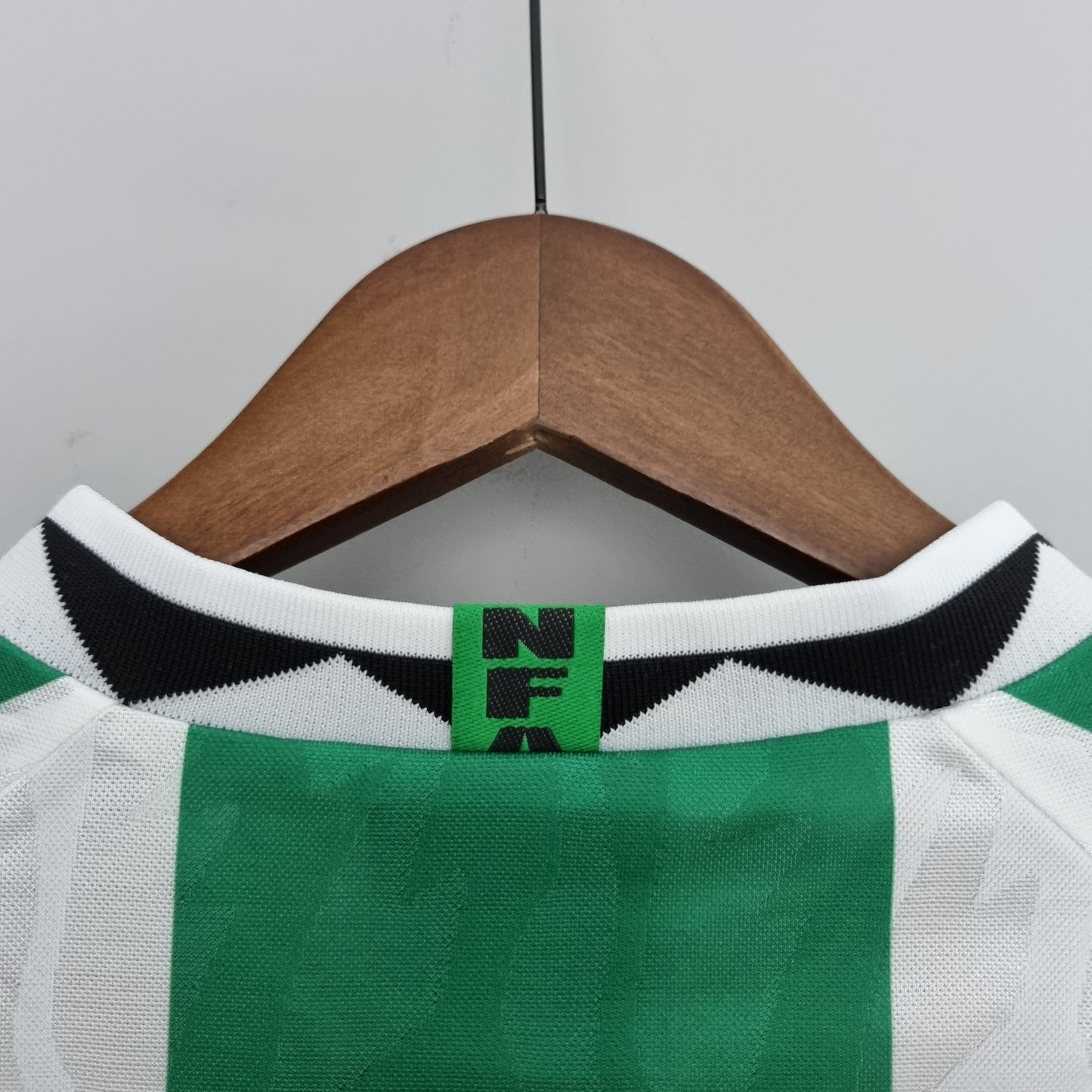 Camisola Nigéria Reserva 1996 - Versão Retro
