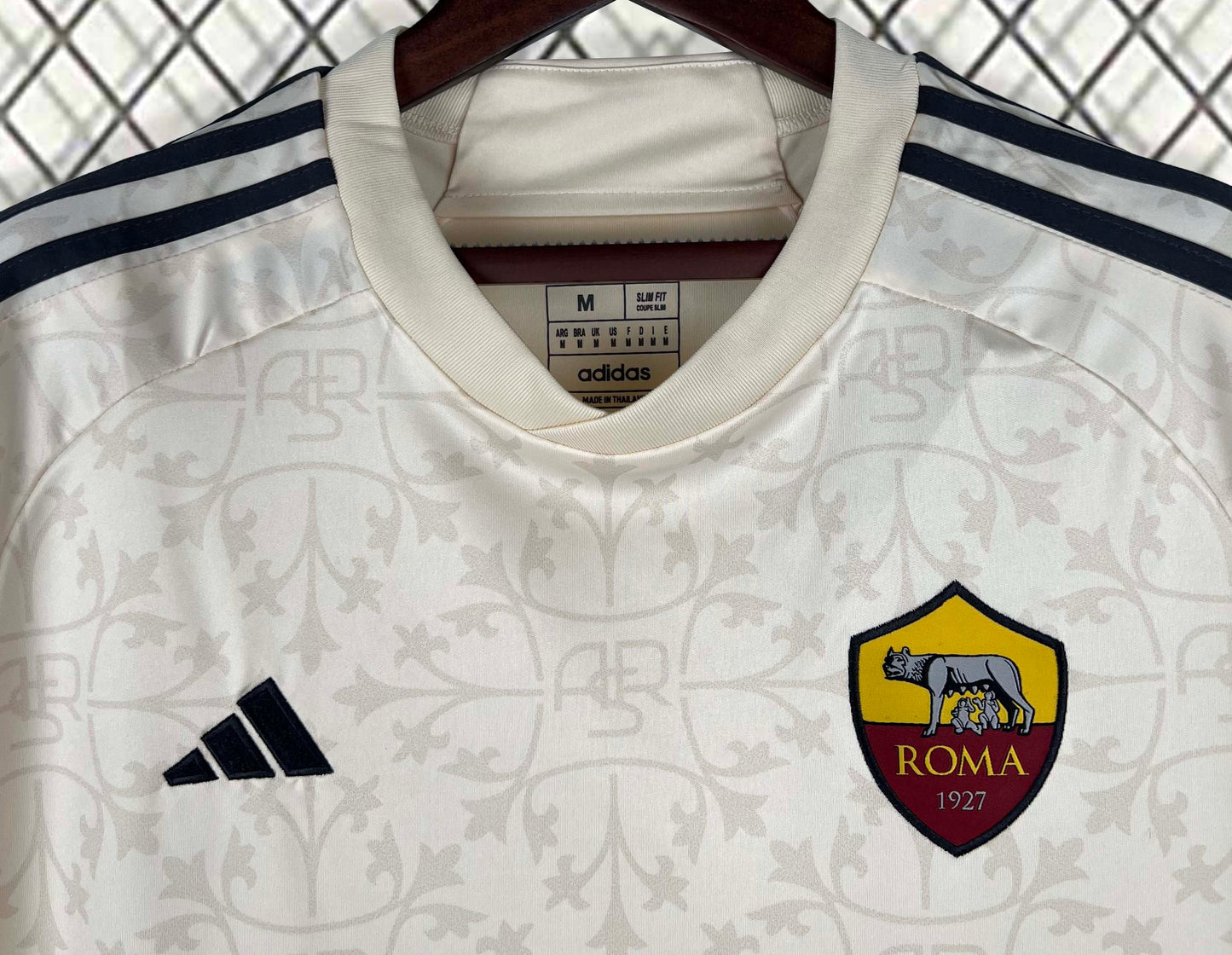 Camisola Roma Away 23/24 - Versão Adepto