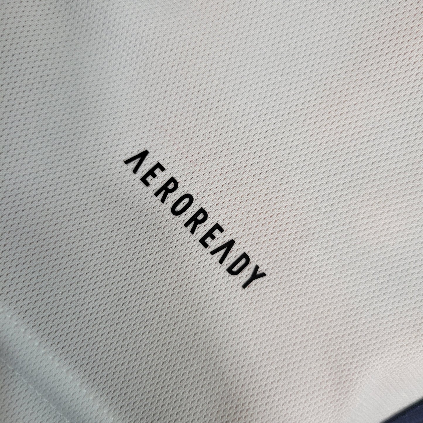 Camisola Real Madrid Home 23/24 - Adidas Adepto Masculina