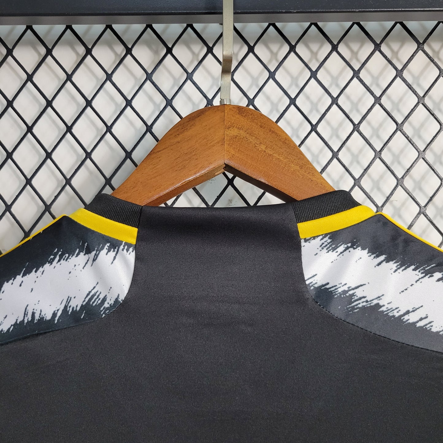Juventus Home 23/24 Shirt - Adidas Fan Men's - Launch