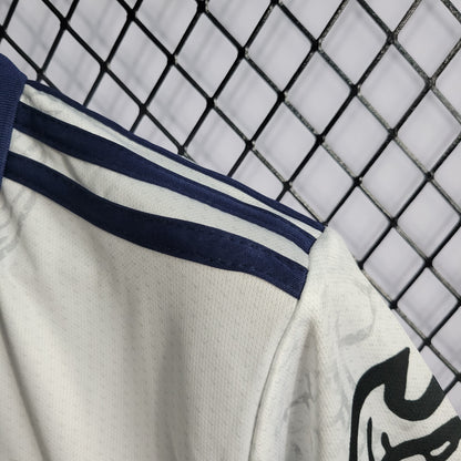 Camisola Real Madrid Edição Especial Dragão Chinês 22/23 - Versão Adepto
