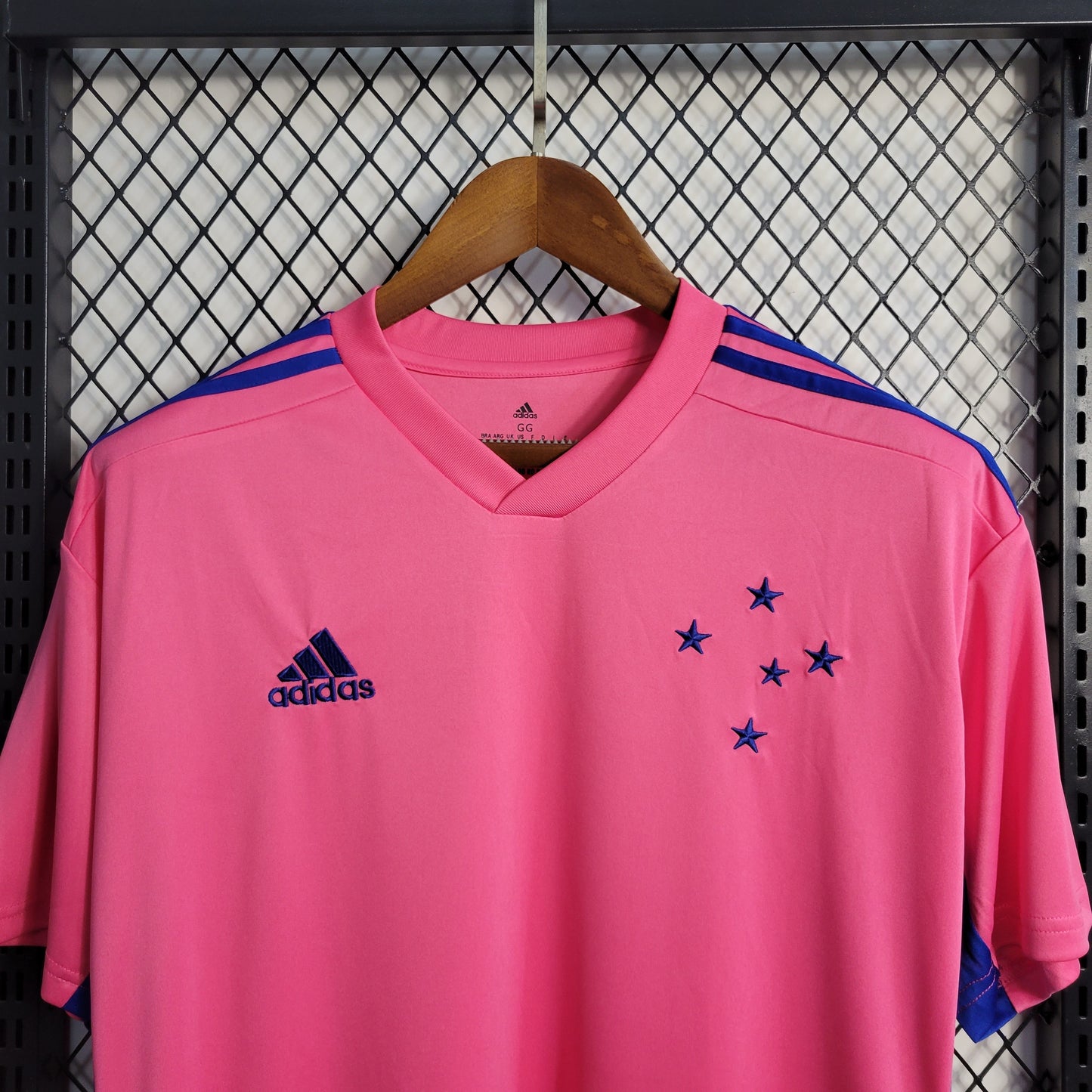 Camisola Cruzeiro Edição Especial Rosa 22/23 - Versão Adepto