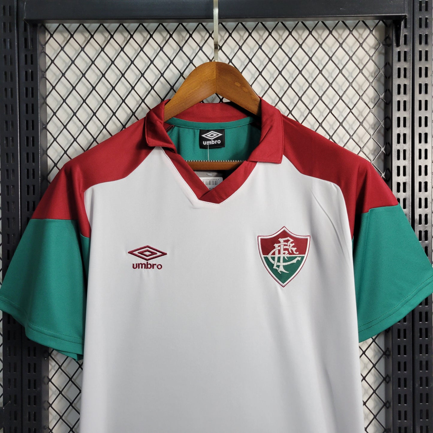 Camisola Fluminense Treino 23/24 - Umbro Adepto Masculina - Branco