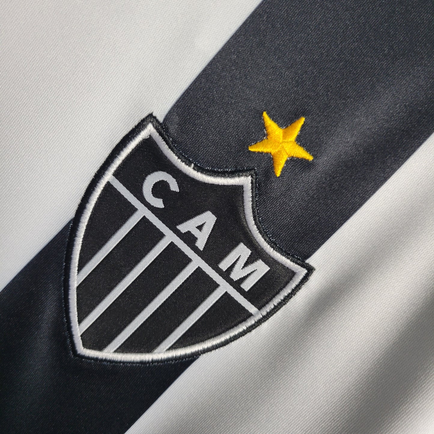 Camisola Atlético Mineiro Titular 22/23 - Versão Adepto