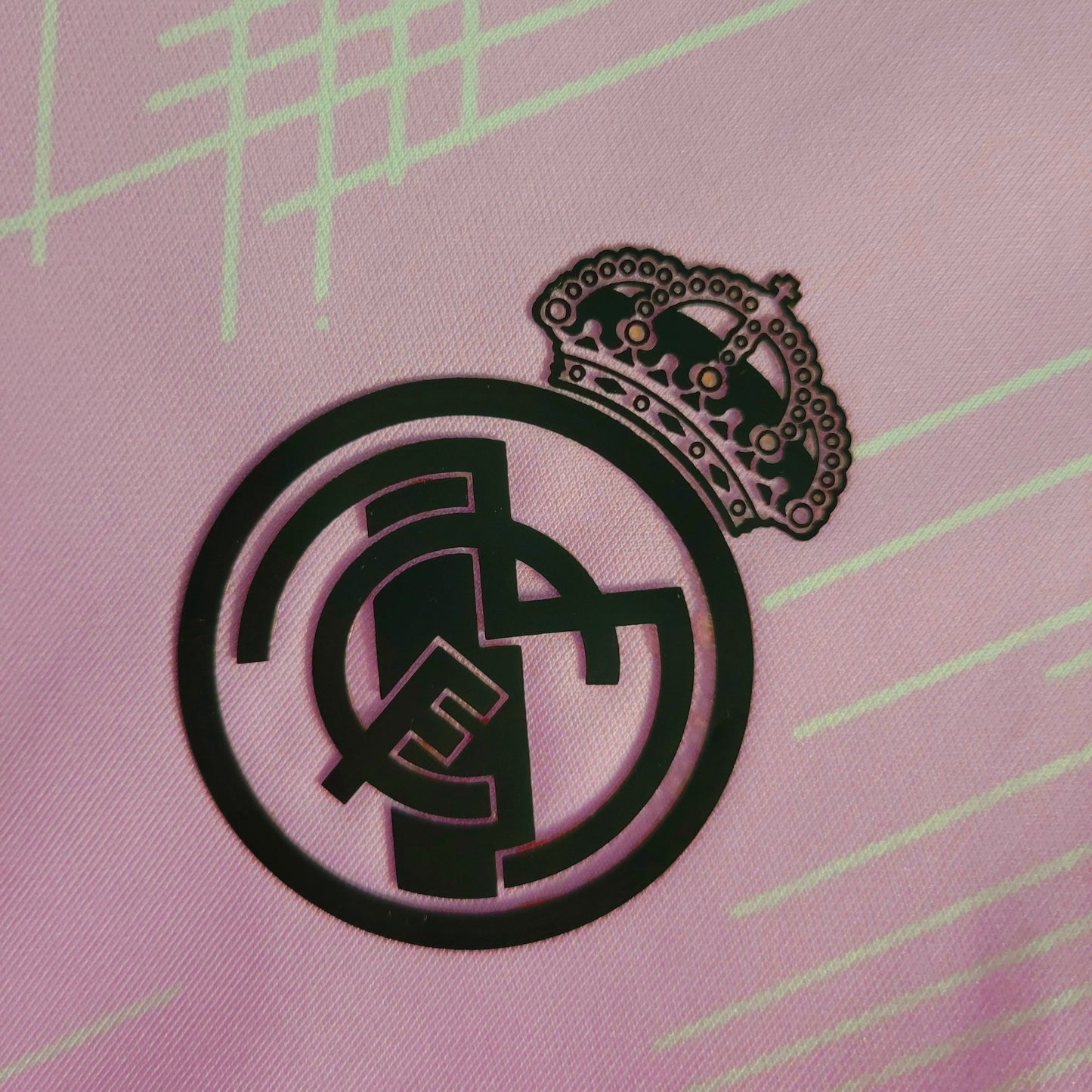 Camisola Real Madrid Edição Especial Y3 Rosa 22/23 - Versão Adepto