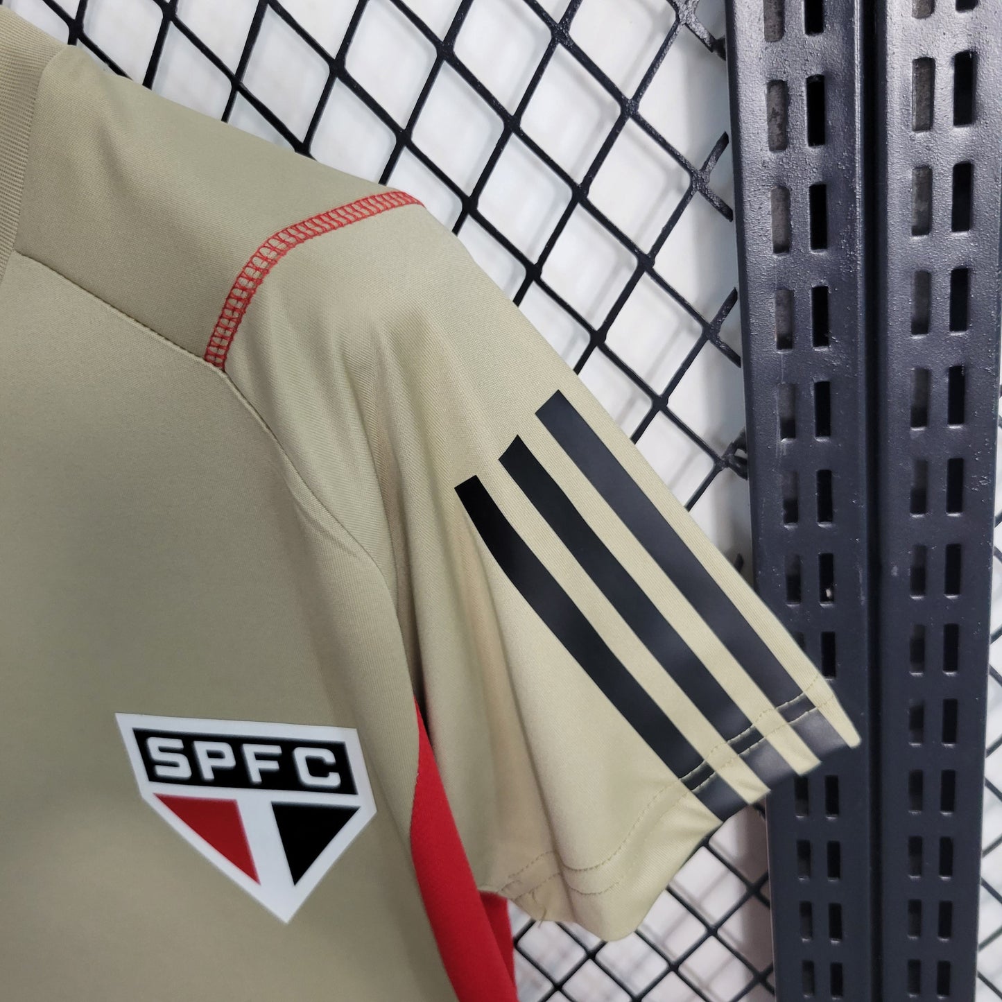 Camisola São Paulo Treino 23/24 - Adidas Feminina