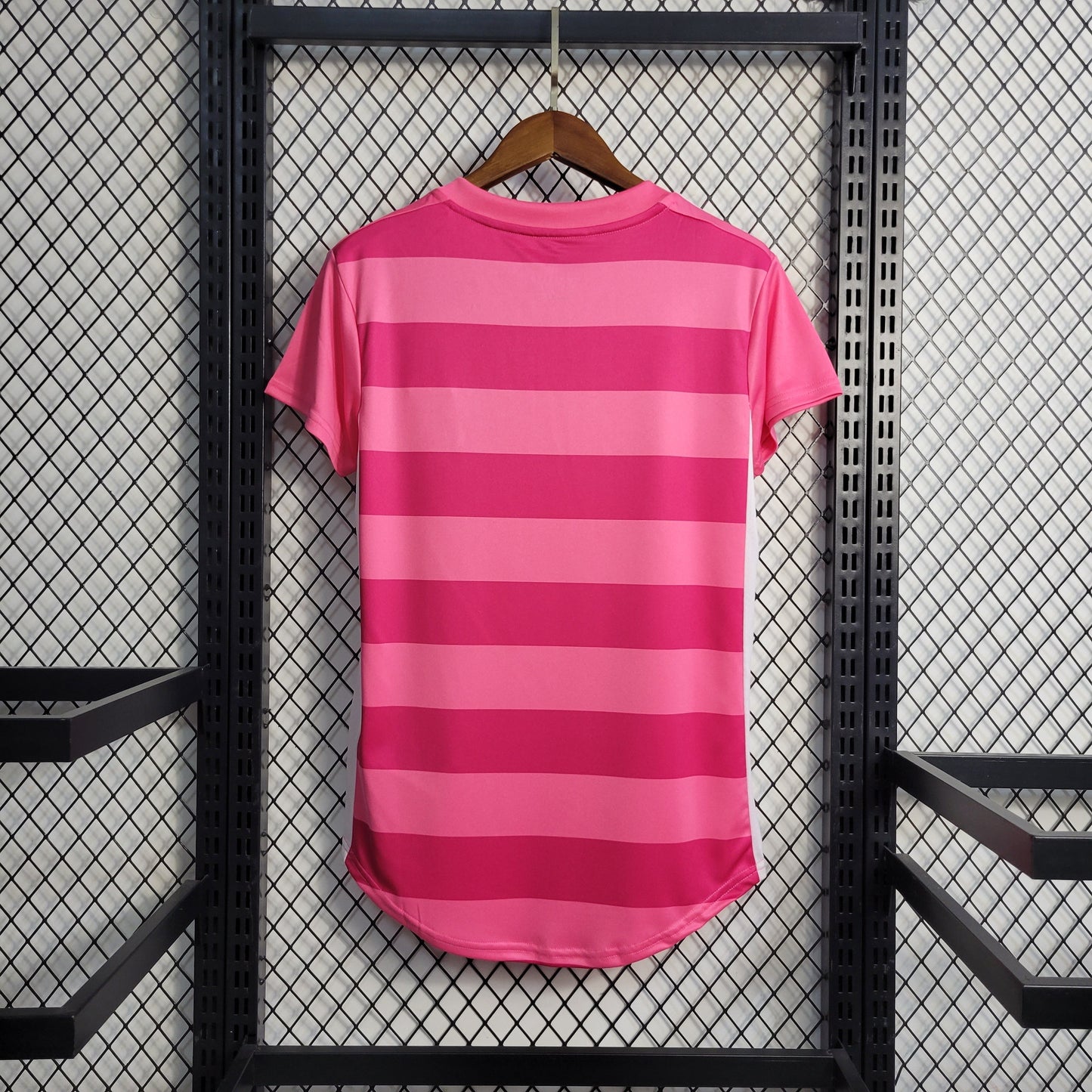 Camisola Flamengo Edição Especial Rosa 22/23 - Versão Feminina