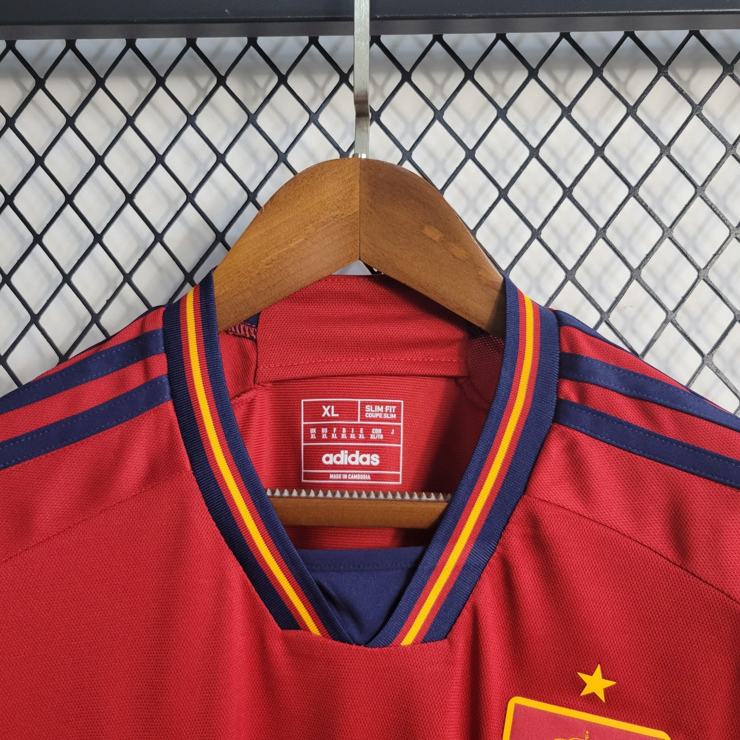 Camisola Espanha Titular 22/23 - Versão Adepto