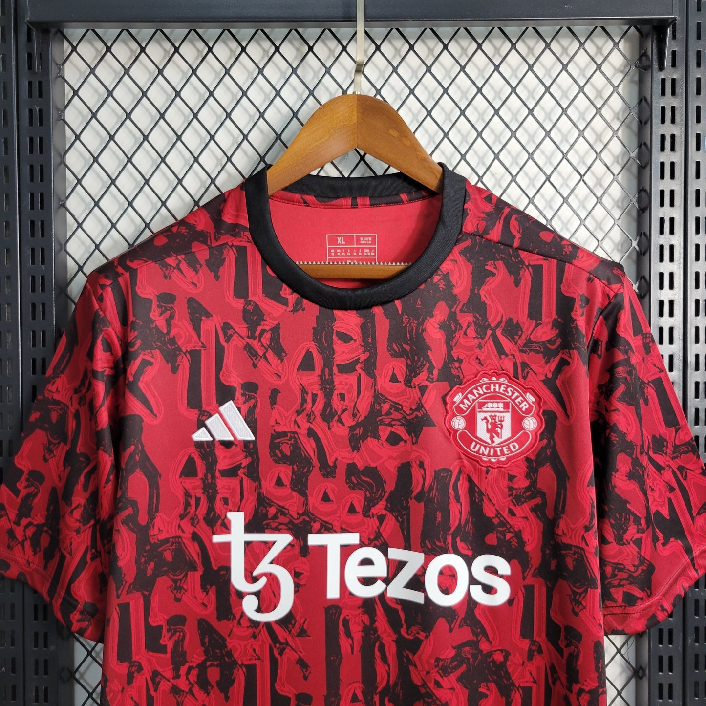 Camisola Manchester United Treino 23/24 - adidas Adepto Masculina