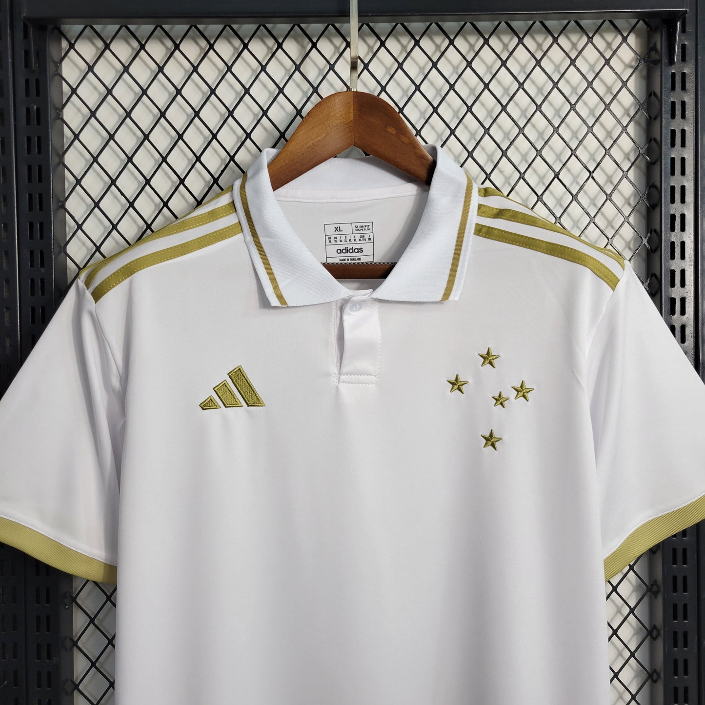 Camisola Cruzeiro Edição Especial Memorial 23/24 - Versão Adepto