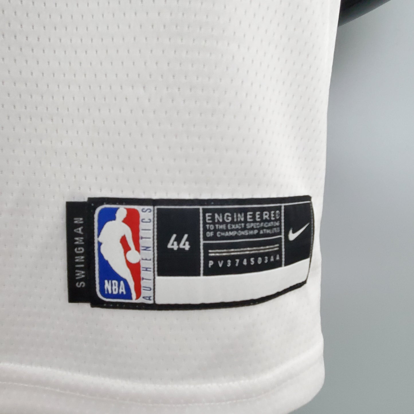 Camisola NBA Lakers #6 James Latin Night White - 23/24