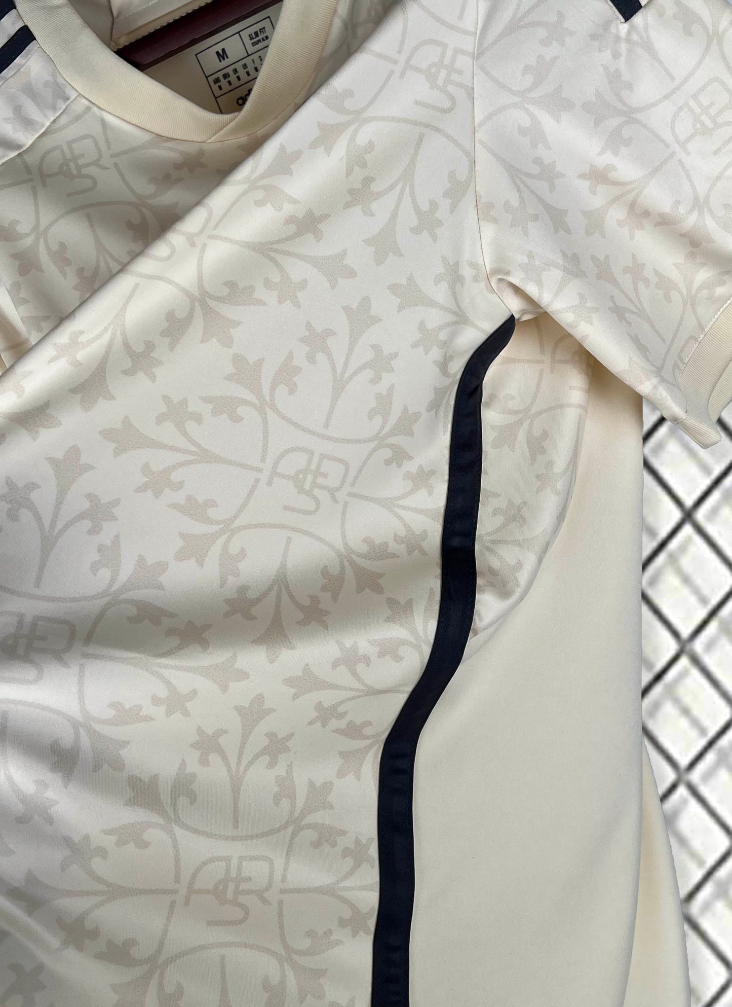 Camisola Roma Away 23/24 - Versão Adepto