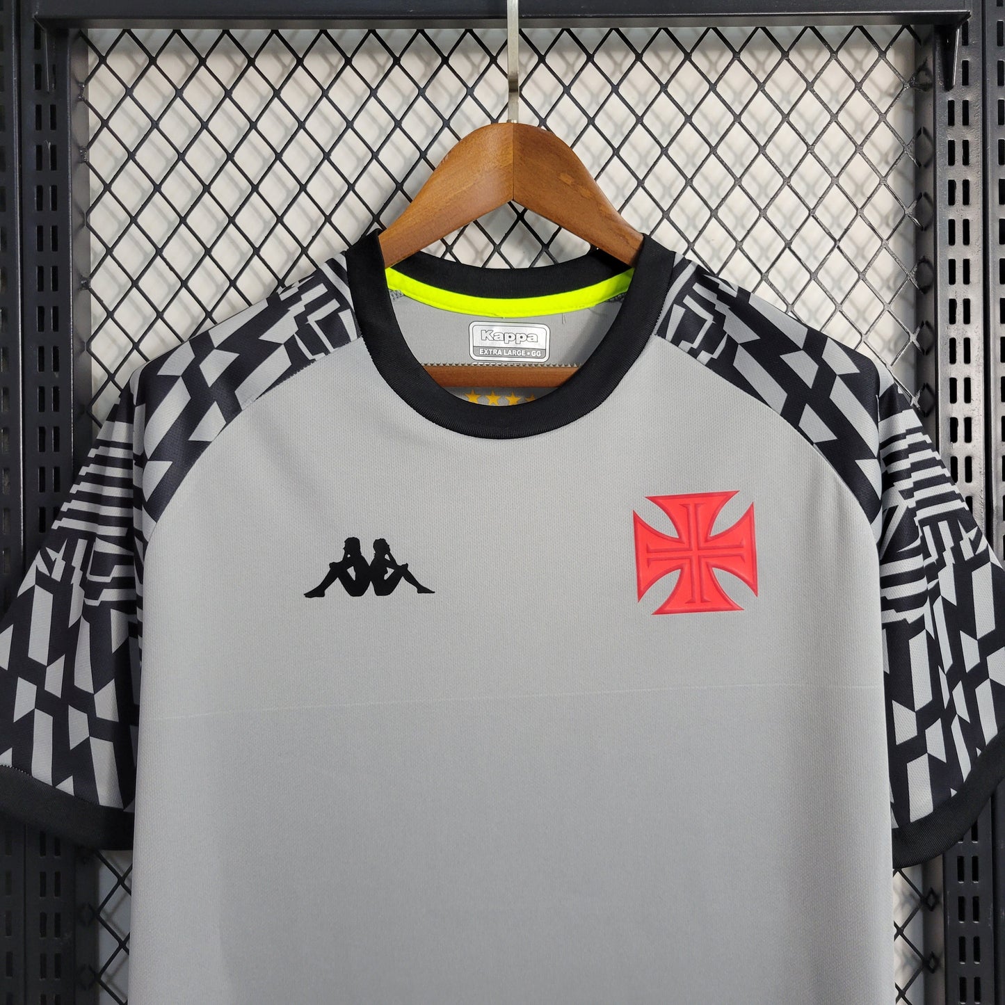 Camisola Vasco Treino 22/23 - Kappa Adepto Masculina - Cinza