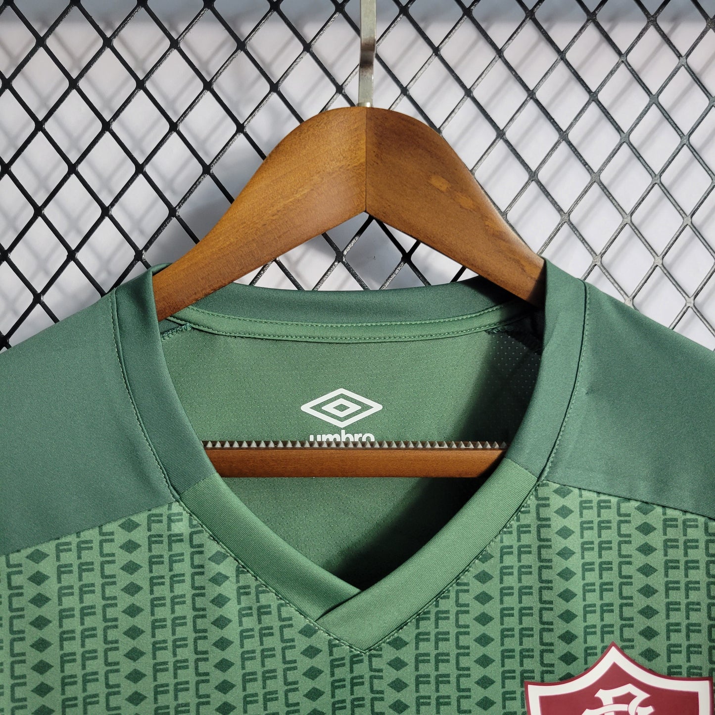 Camisola Fluminense Treino 23/24 - Umbro Adepto Masculina - Verde