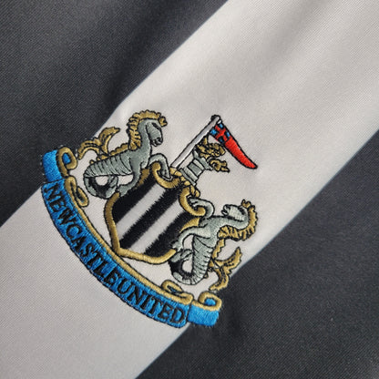 Camisola Newcastle Titular 22/23 - Versão Adepto