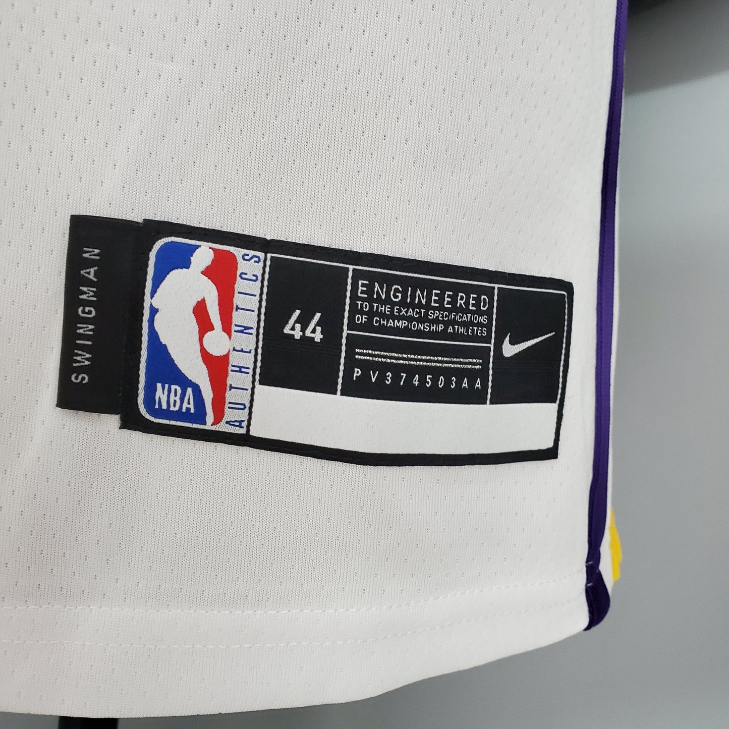 Camisola NBA Lakers #7 Anthony V-Neck White - 23/24