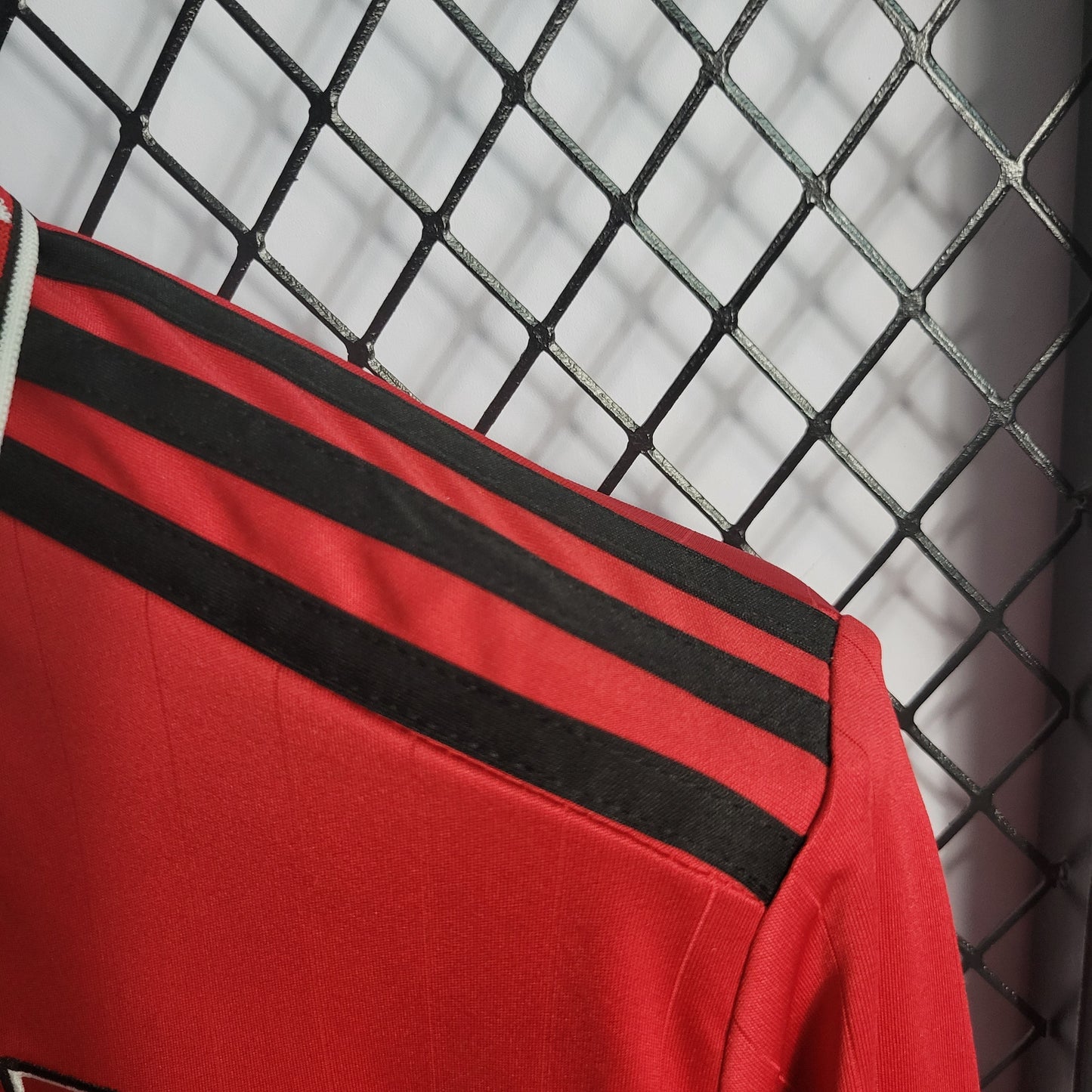 Camisola Manchester United Titular 22/23 - Versão Adepto Manga Comprida