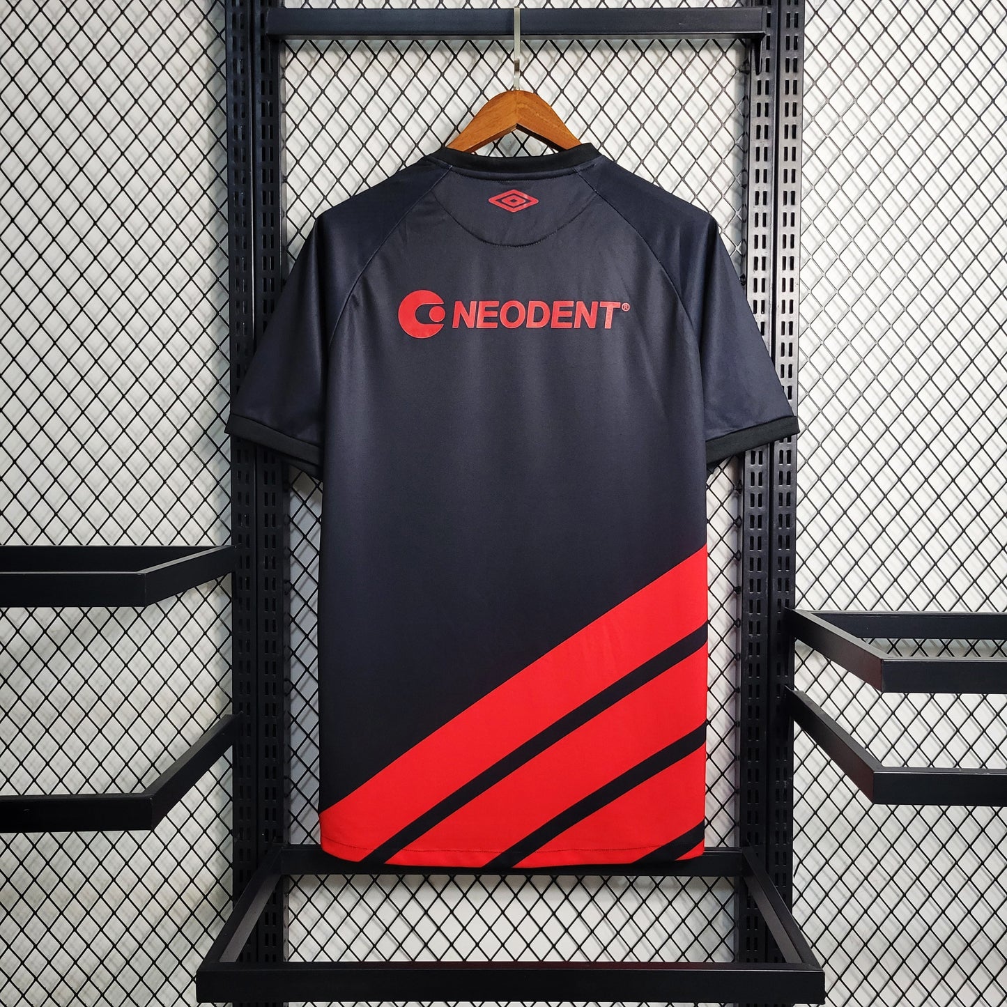 Camisola Athletico Paranaense Away 23/24 - Umbro Adepto Masculina