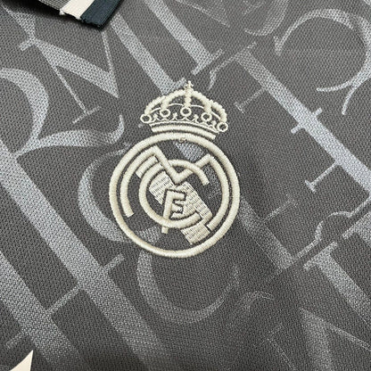 Camisola Real Madrid Alternativo Cinza 24/25 - Versão Adepto