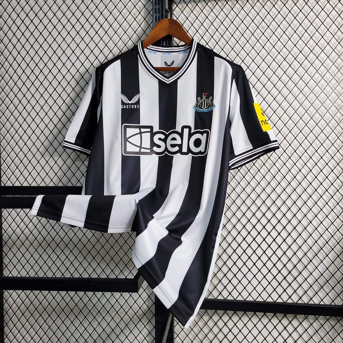 Camisola NewCastle Home 23/24 - Castore Adepto Masculina
