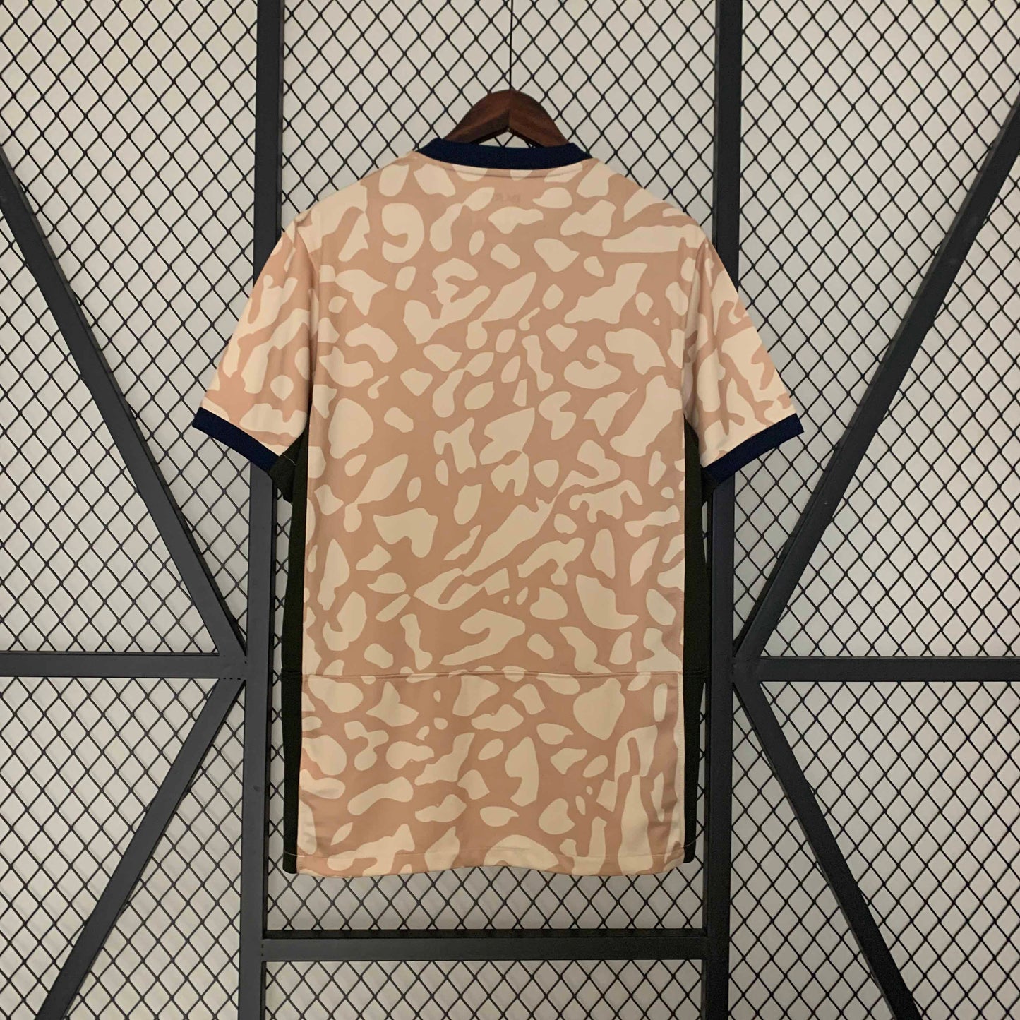 Camisola PSG Third Bege 24/25 - Versão Adepto - Lançamento