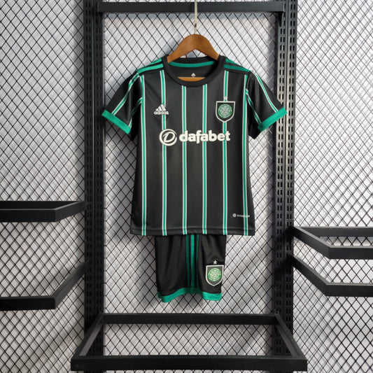 Celtic Reserve Children's Kit 22/23