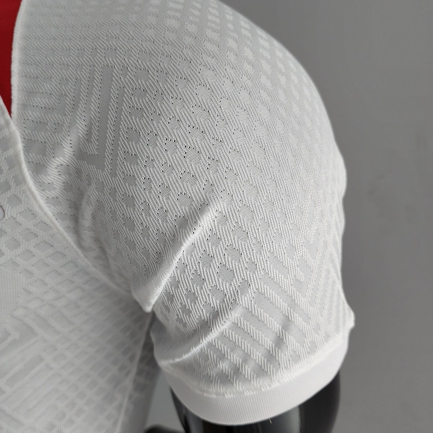 RB Leipzig Home Shirt 22/23 - Player Version