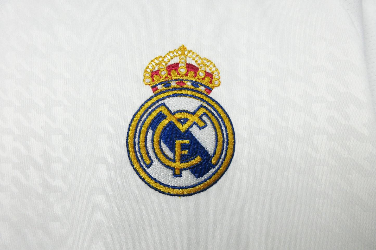 Camisola Real Madrid Home 24/25 - Versão Adepto - Lançamento