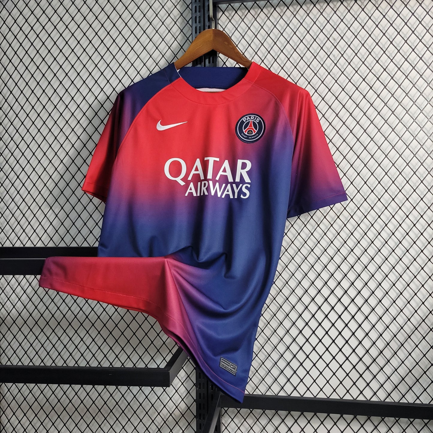 Camisola PSG Treino Vermelha e Azul 23/24
