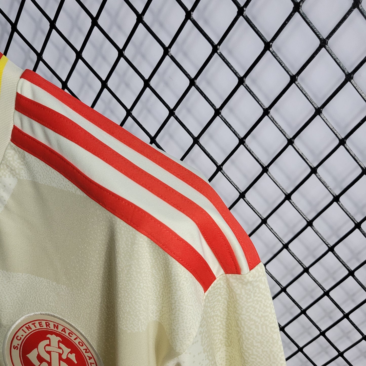 Camisola Internacional Reserva 22/23 - Versão Adepto