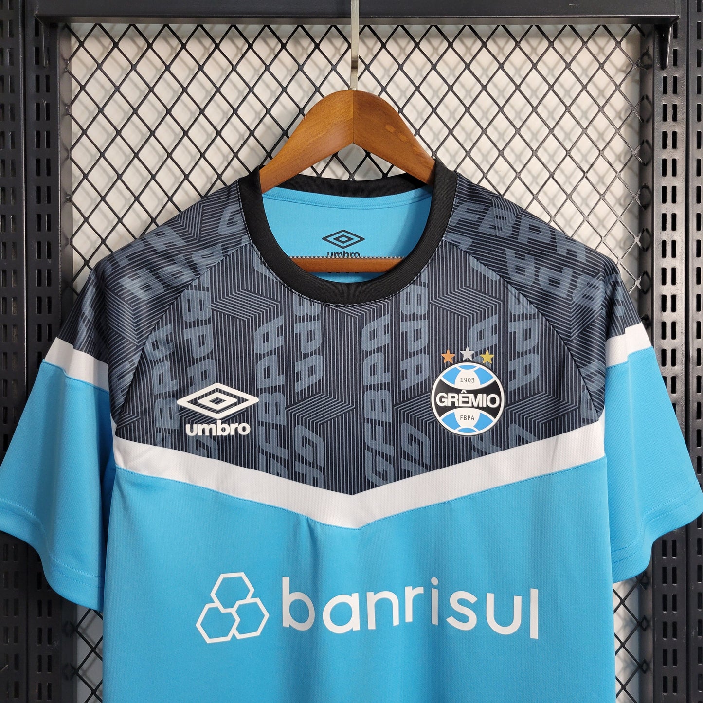 Camisola Grêmio Treino 23/24 - Umbro Adepto Masculina