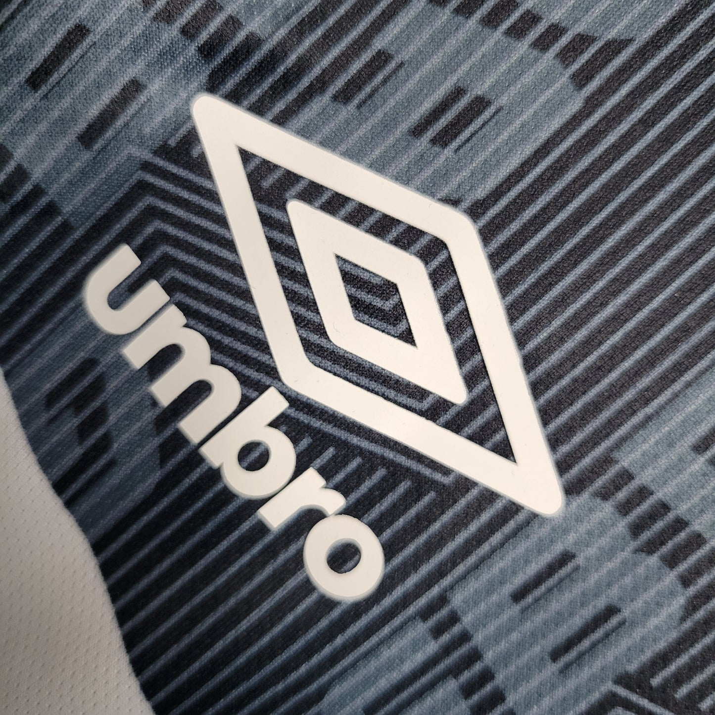 Camisola Grêmio Treino 23/24 - Umbro Adepto Masculina